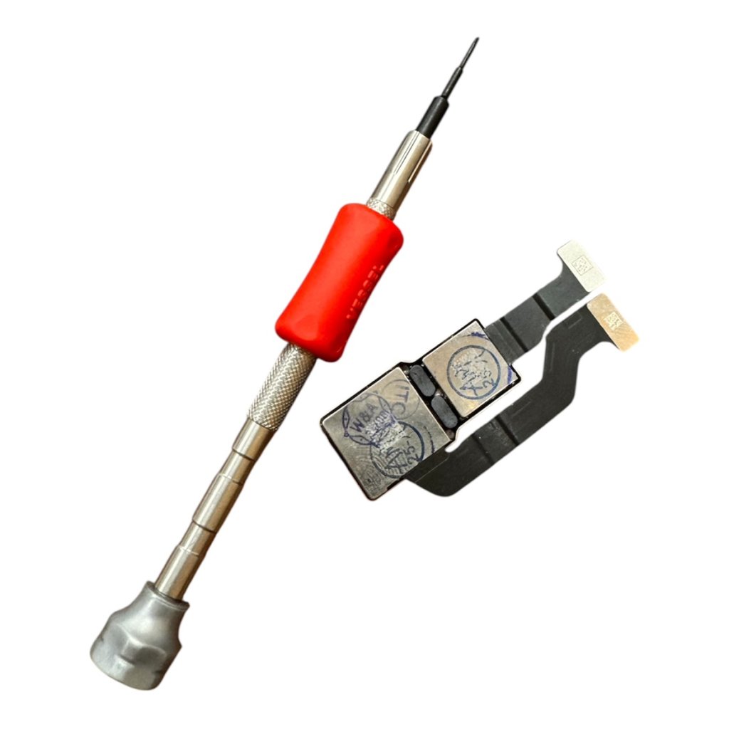 iPhone11 アウトカメラ交換