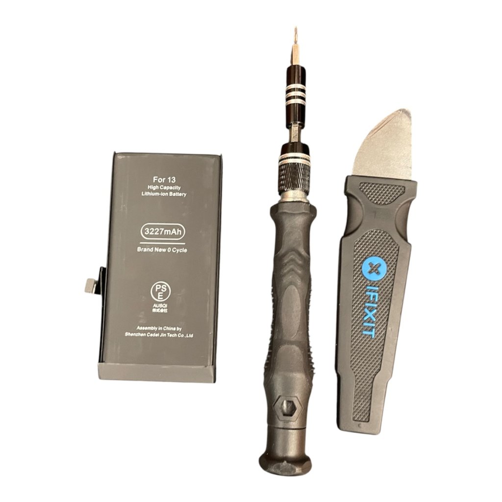 iPhone 13 バッテリー交換