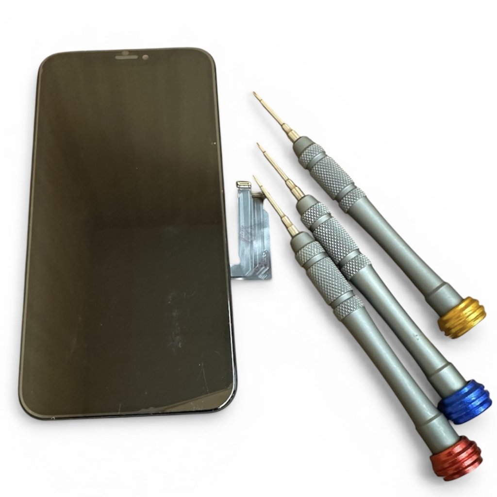 iPhoneXR 液晶交換 (タッチ不良)