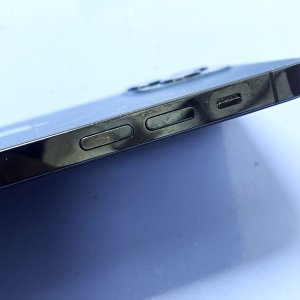 【iPhone12 Pro ボリュームボタン修理】音量ボタンの押しづらさ・反応不良を改善｜前橋市西片貝町