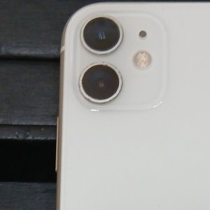 iPhone11 アウトレンズ交換
