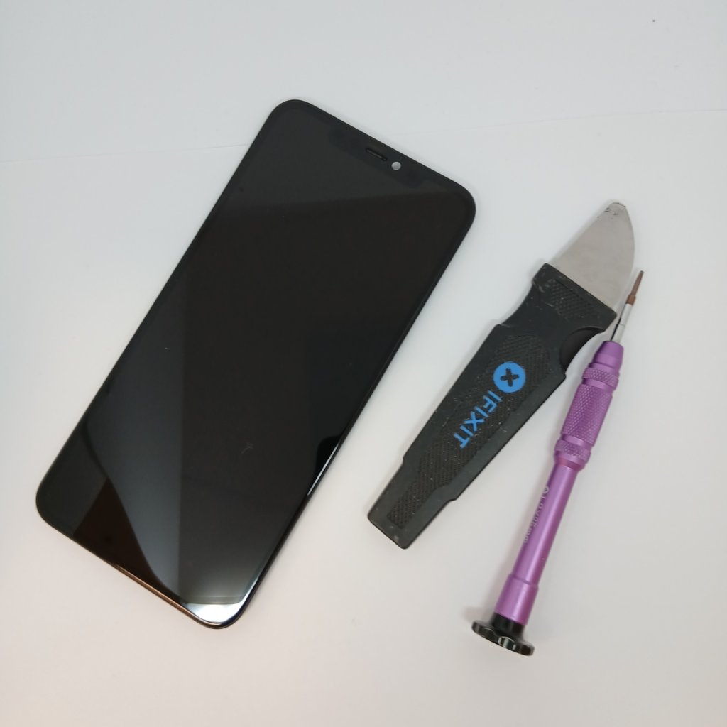 iPhone11ProMax　パネル交換