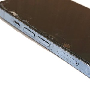 iPhone13ProMax 音量ボタン修理