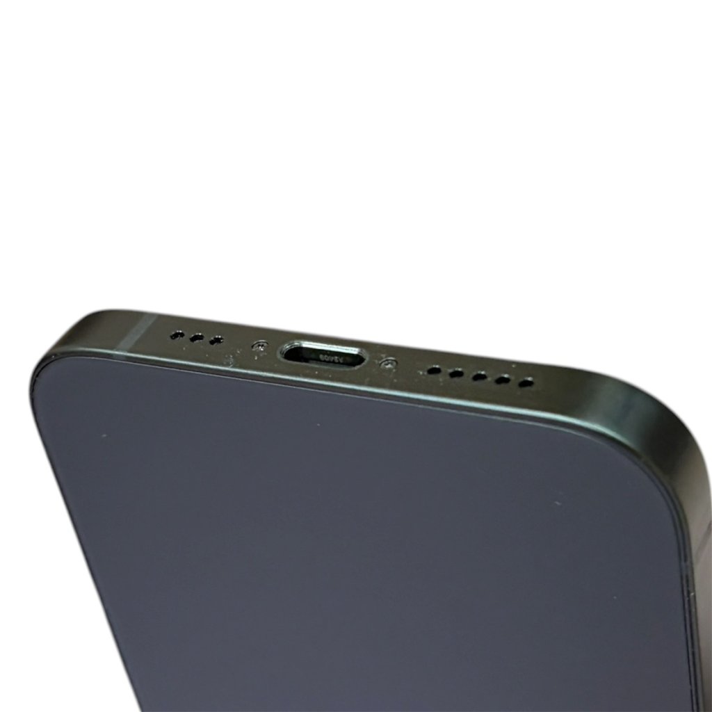 【データはそのまま！】iPhone16e ドッグコネクター修理