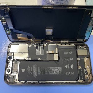 iPhone11pro液晶パネル交換| 取手市寺田