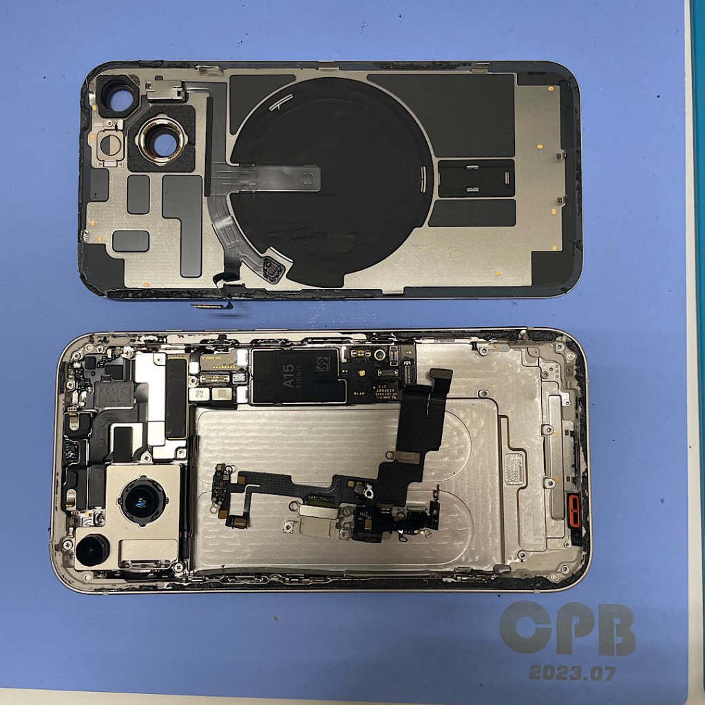 iPhone14ライトニング交換｜取手市新取手| 音声不良も即日対応致します！