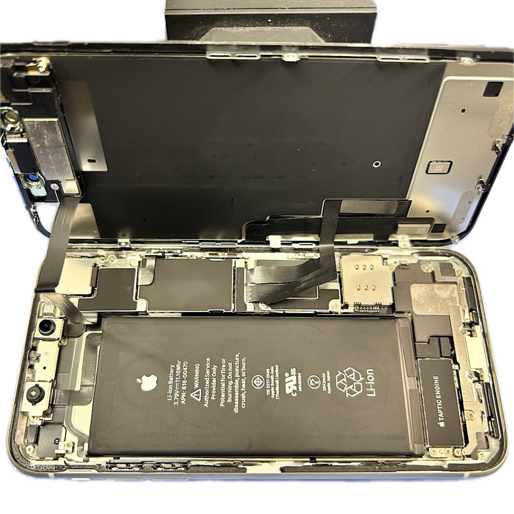 ◎iPhoneXR ／バッテリー交換修理／即日対応！！