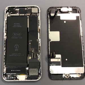 iPhone SE2 バッテリー交換