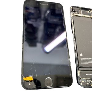 iPhone SE3 画面割れ フロントパネル交換