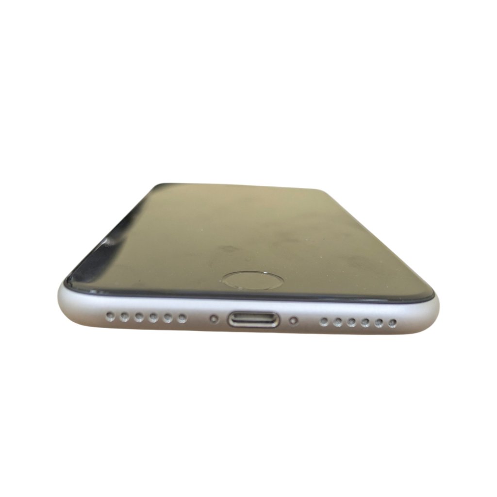 iPhoneSE3　ライトニング修理