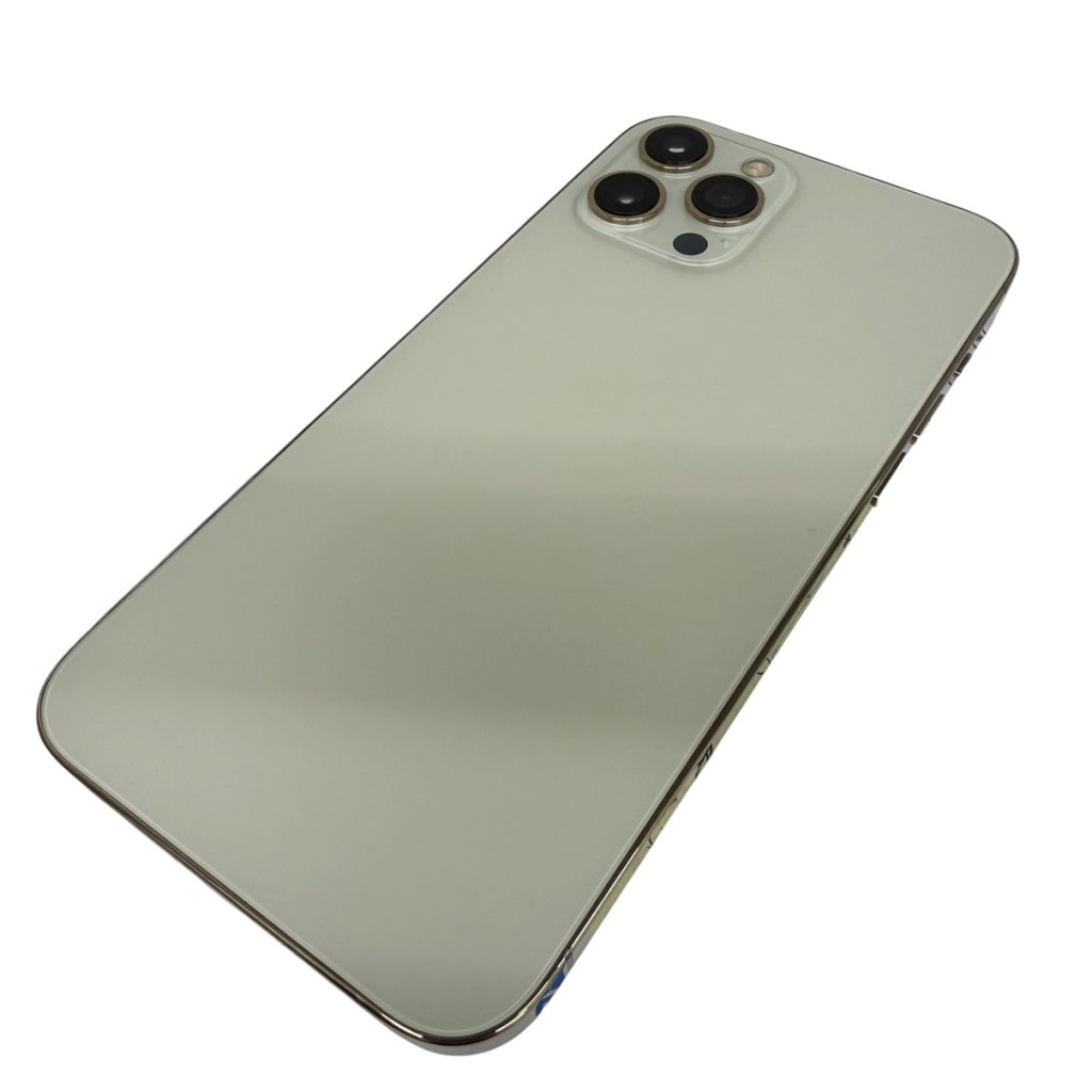 iPhone12Proバックパネル交換