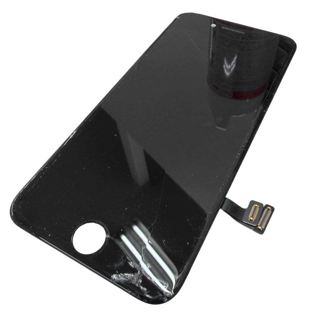 iPhoneSE3パネル交換