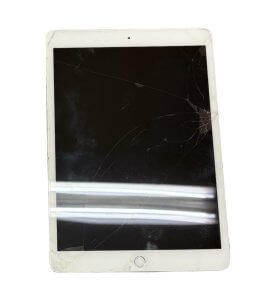 iPad8 液晶パネル交換 (液晶破損、タッチ不良)