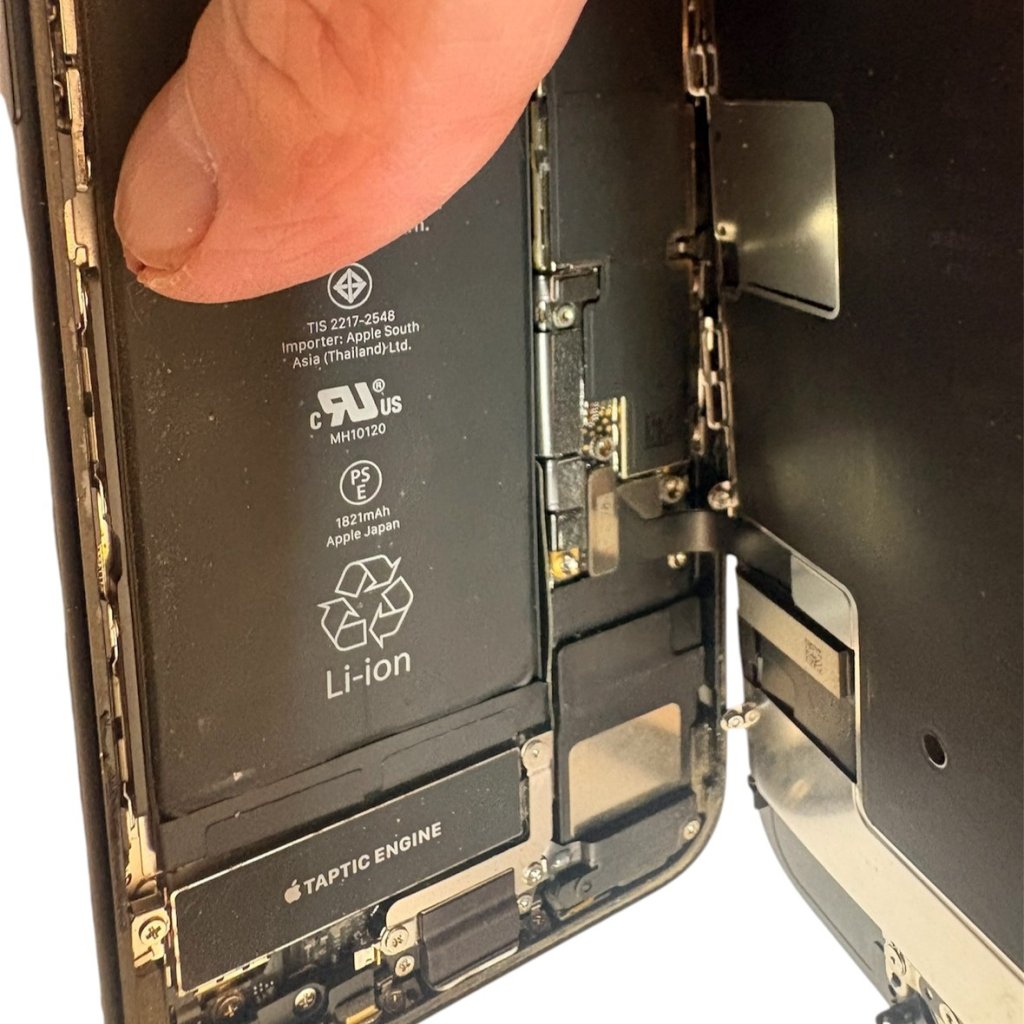 タッチ不良・液晶交換【iPhoneSE 第二世代】