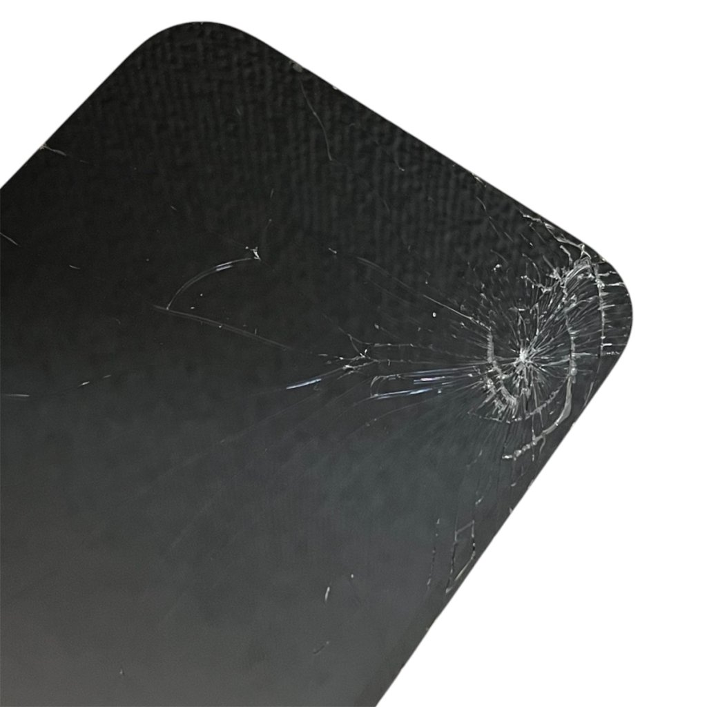 iPhone12の画面割れ修理｜落下による破損も即日対応