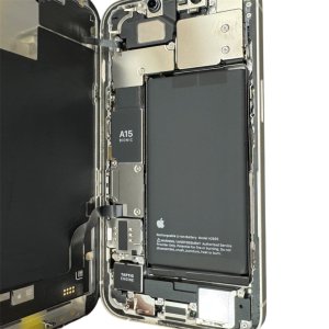 iPhone13 バッテリー交換