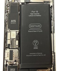 iPhone13 バッテリー交換