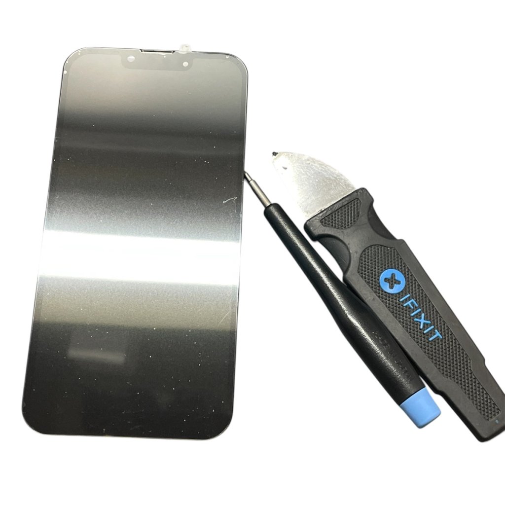 iPhone13　フロントパネル交換