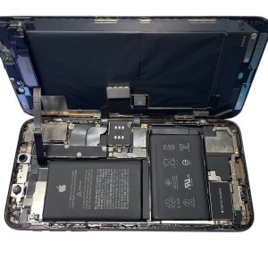 iPhoneXS Maxバッテリー交換| つくばみらい市| Android携帯修理修理もご予約にて対応！
