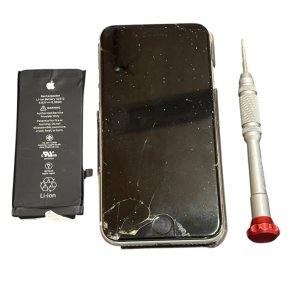 iPhoneSE2　バッテリー交換