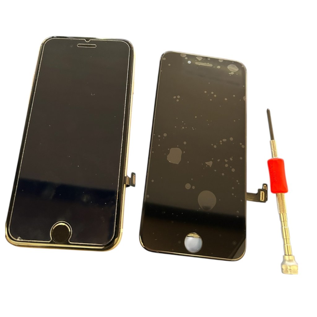 【即日修理可能！！】iPhoneSE2　液晶交換