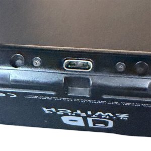 Nintendo Switch ドックコネクタ修理