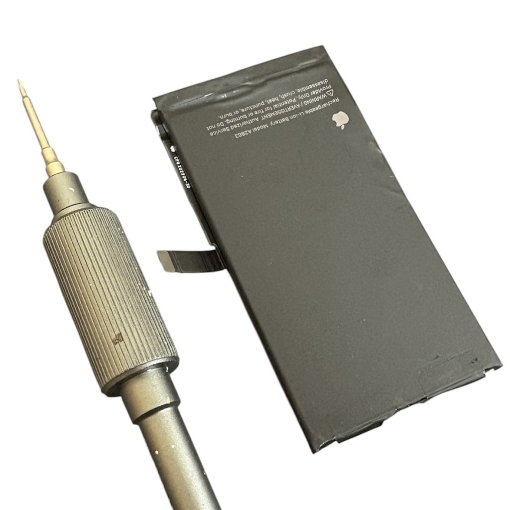 iPhone 14 バッテリー交換