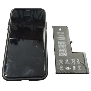 iPhoneXS　バッテリー交換