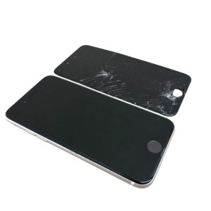 【即日修理‼】iPhoneSE2　液晶交換