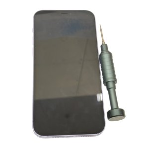 iPhone14 液晶パネル交換修理実績