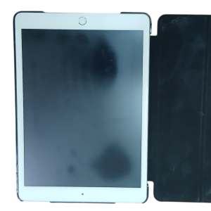 iPad (第6世代)ブラックアウト 液晶交換
