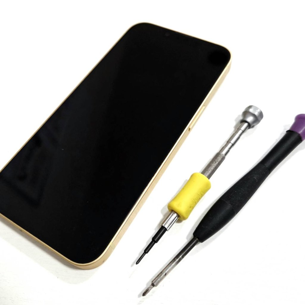 iPhone14 液晶交換