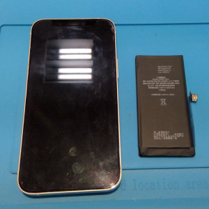 iPhone12miniのバッテリー交換修理|西多摩郡瑞穂町駒形富士山| 即日20分で修理対応しております‼︎