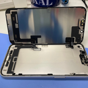 iPhone14のガラスパネル交換 |西多摩郡瑞穂町長岡| 即日30分で修理対応しております‼︎