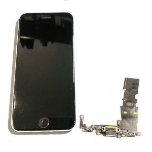 iPhoneSE2（SE第2世代） ライトニング交換・バッテリー交換