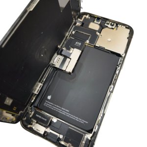 iPhone13PRO バッテリー交換