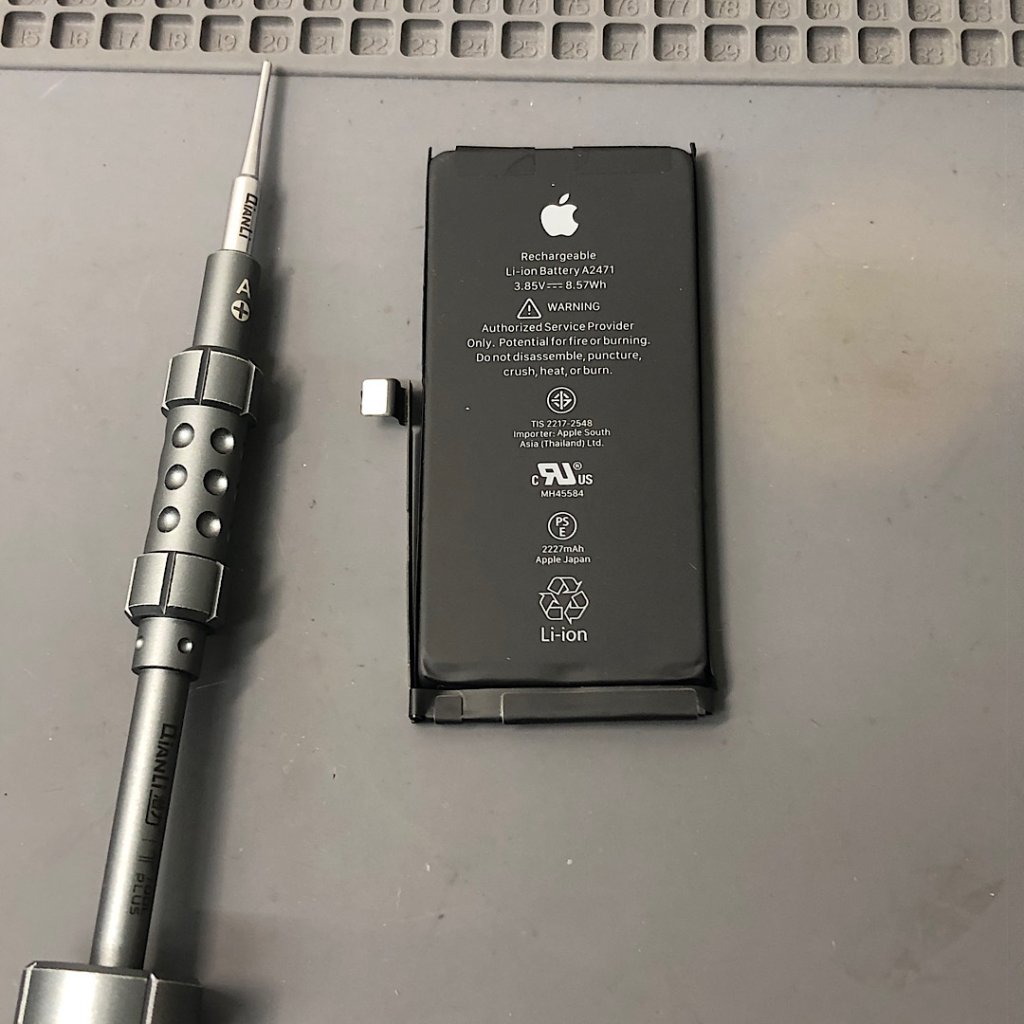 iPhone12ミニ バッテリー交換