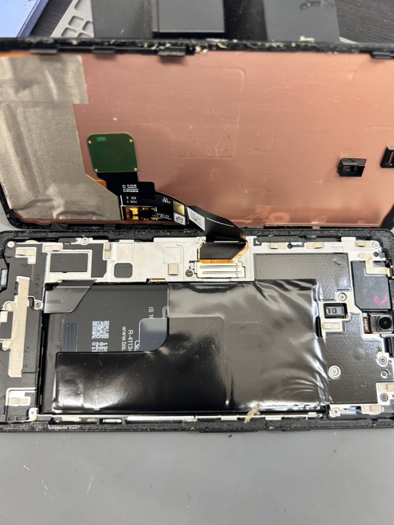 Google pixel 6a フロントパネル交換修理
