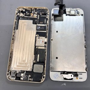 iPhone5s バッテリー交換