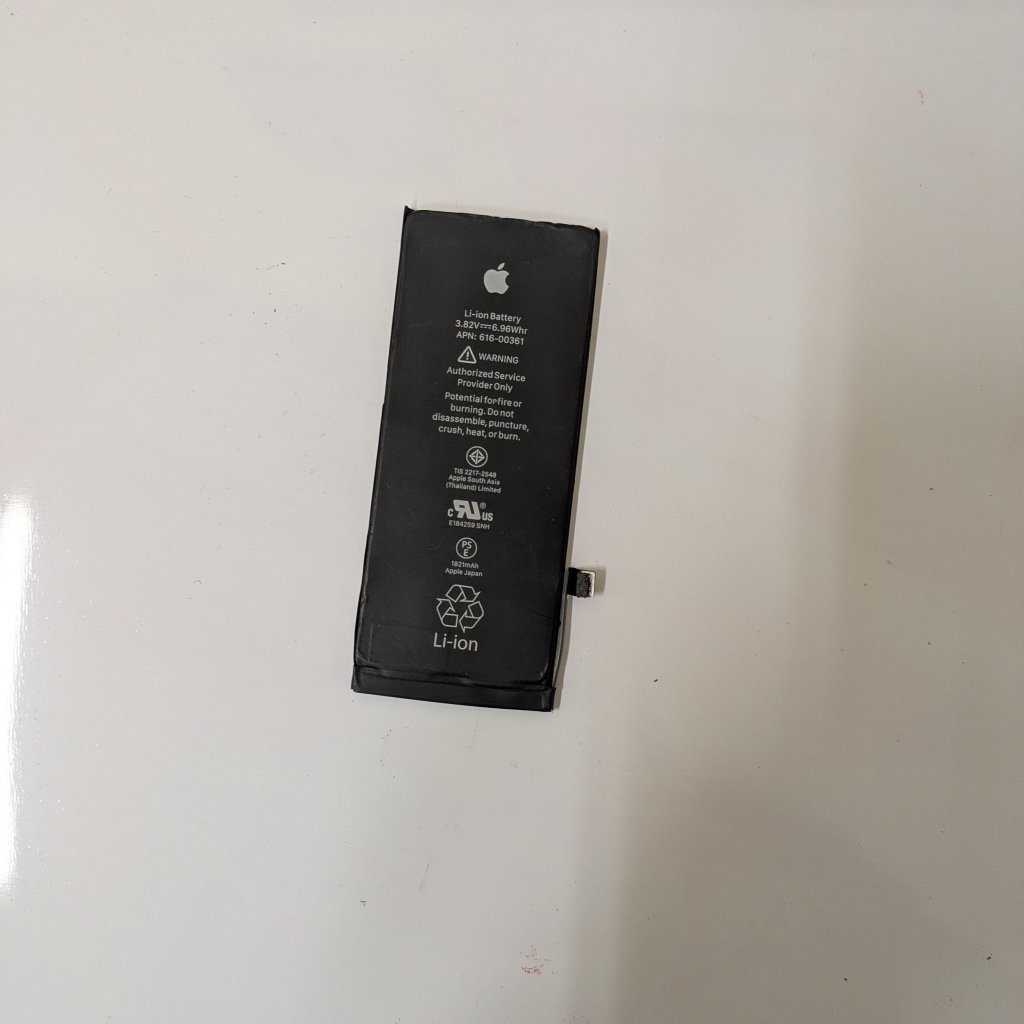 iPhoneSE2　バッテリー交換