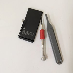 iPhone13mini　バッテリー交換