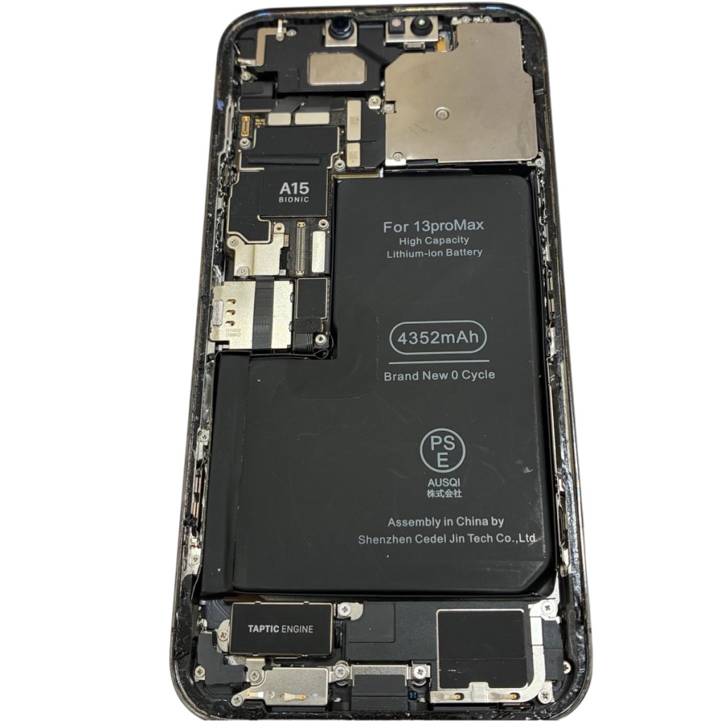 iPhone13ProMax バッテリー交換　札幌市 東区 元町