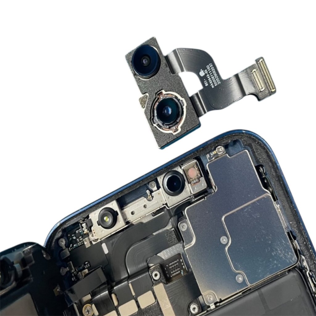 iPhone12 ピントが合わない アウトカメラ交換