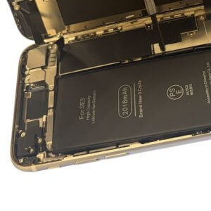 iPhoneSE3　バッテリー交換