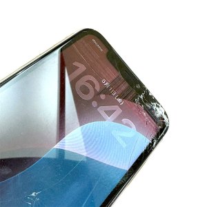 iPhone11 液晶交換