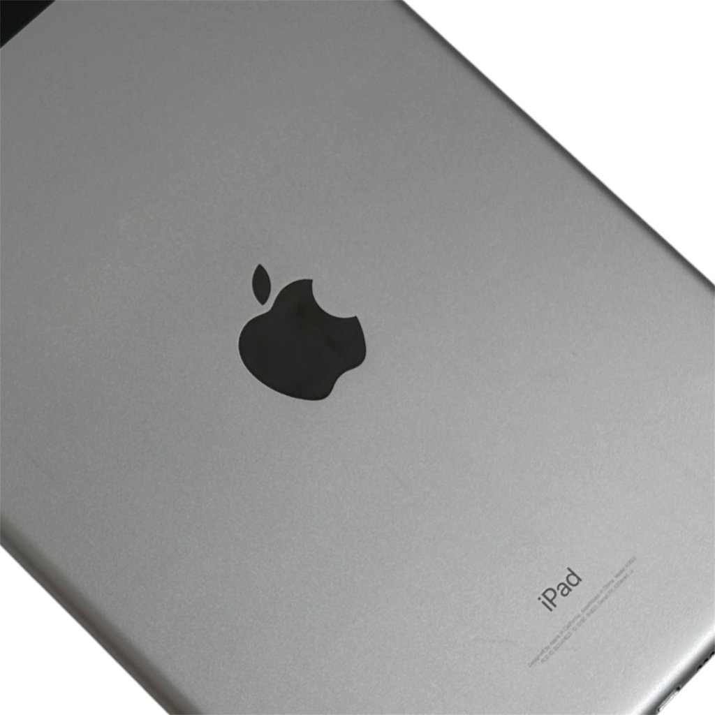 iPad7 コネクタ修理