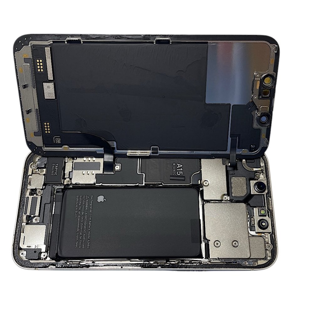 iPhone13バッテリー交換 | 龍ケ崎市| 液晶パネル交換もご予約にて即日対応致します！