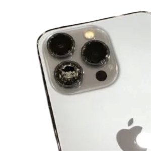 iPhone13pro レンズ破損 アウトカメラレンズ交換