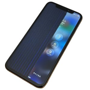iPhoneXR 液晶交換修理 画面半分が真っ黒・縦線が入った症状を改善