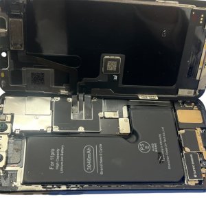 【水没】iPhone11Pro 水没修理